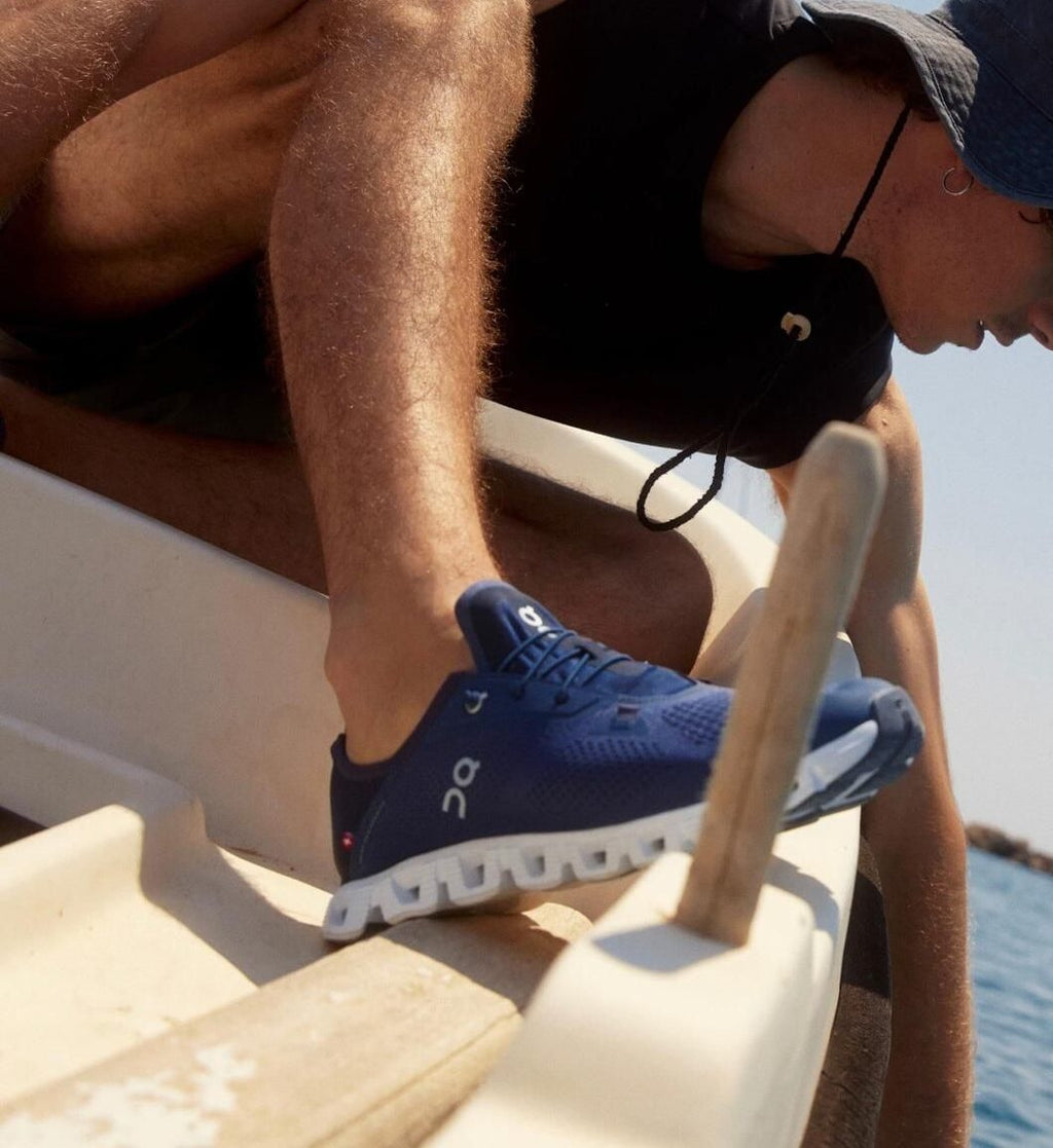Cloud 5 Coast Sneakers in Blue
